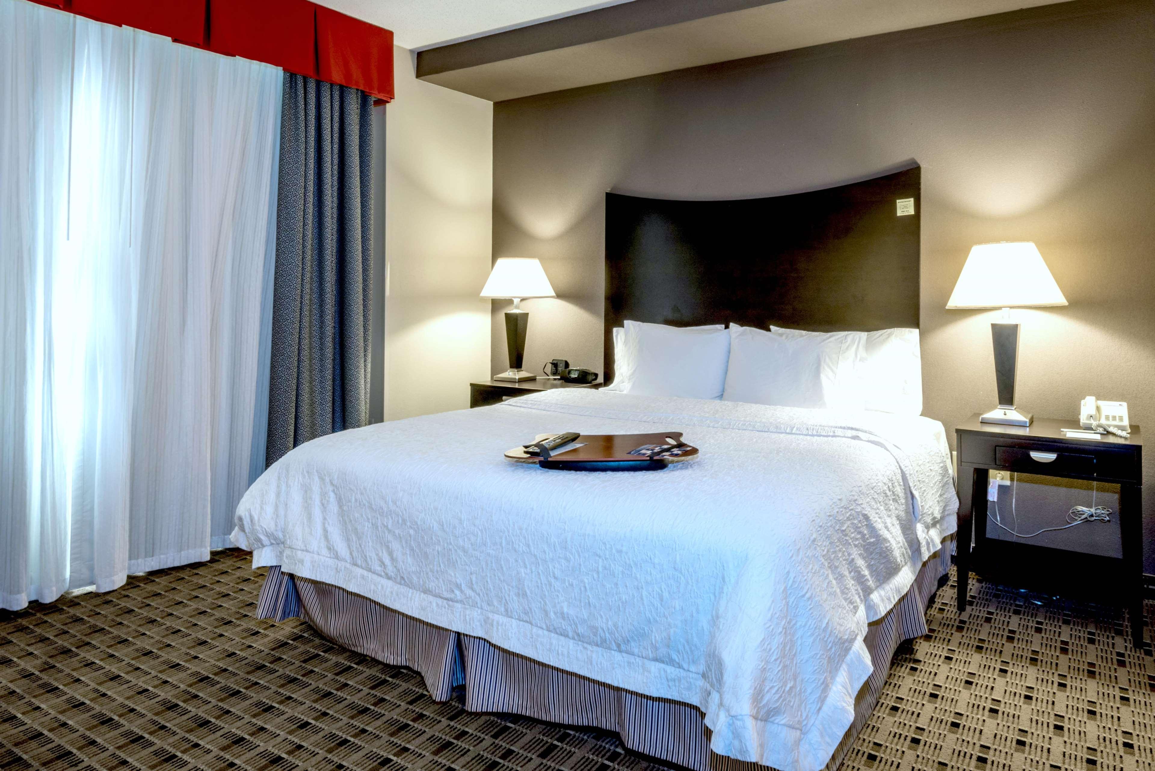 Hampton & Montgomery-downtown 3*
