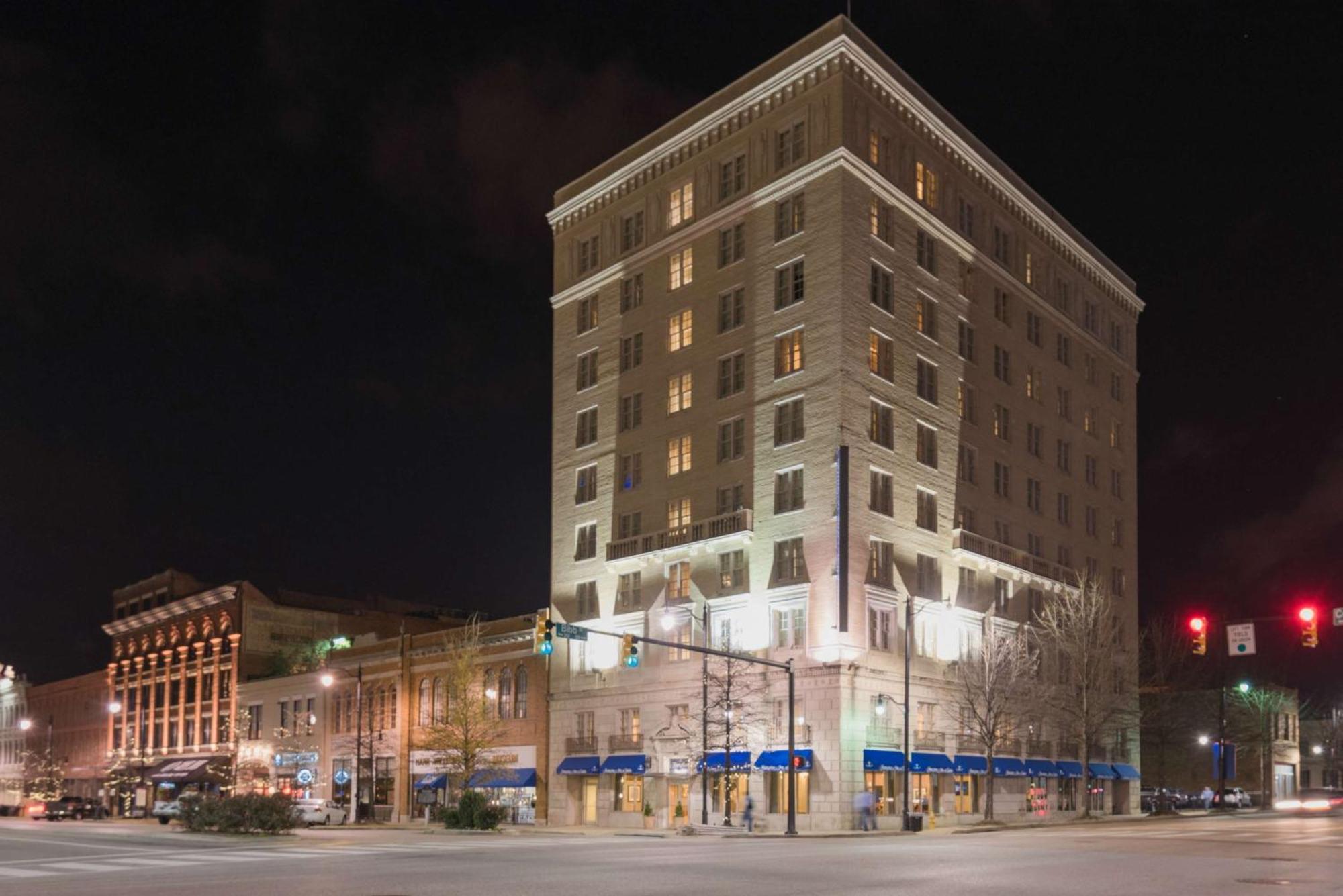 Hampton & Montgomery-downtown Montgomery