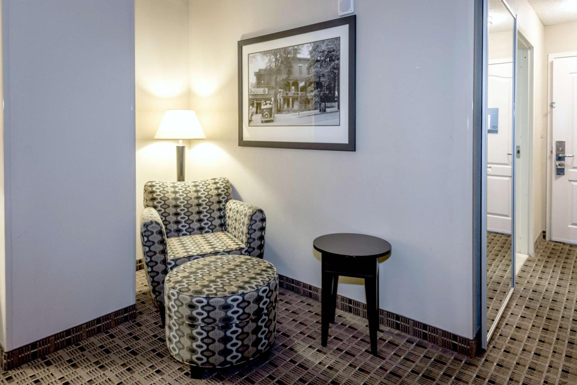 Hotel Hampton & Montgomery-downtown 3*