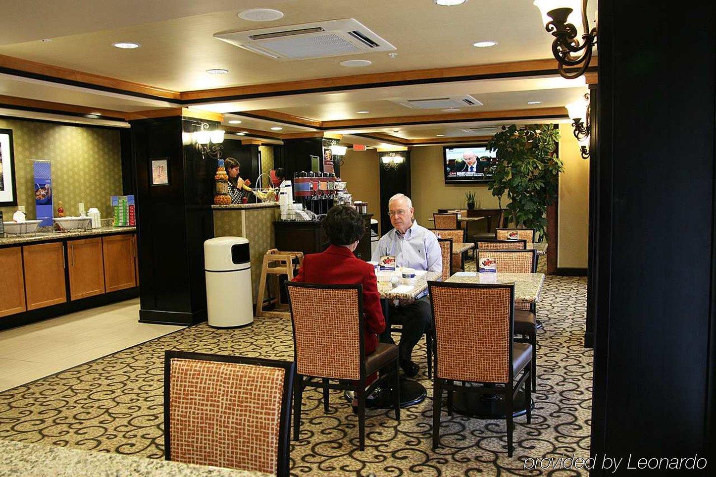Hampton & Montgomery-downtown 3*